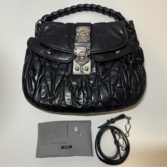 Authentic Miu Miu Navy Matelasse Leather Hobo - Picture 2 of 14